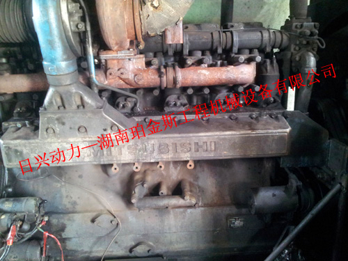 三菱S12柴油發(fā)動機調(diào)速器、執(zhí)行器的拆卸、檢修  液壓調(diào)速器規(guī)格