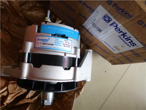 Perkins 4012柴油發(fā)動機發(fā)電機702/186充電發(fā)電機