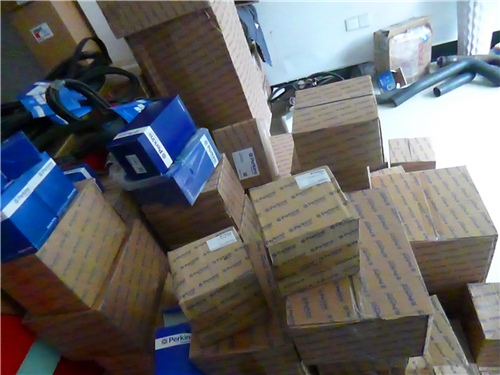 英國珀金斯柴油機(jī)配件曲軸