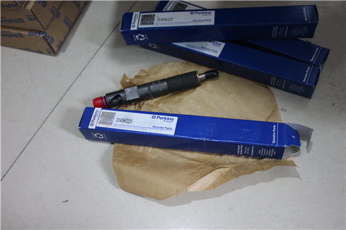 珀金斯發(fā)動(dòng)機(jī)1206E-E70TTA配件T409982噴油器、預(yù)熱塞、燃油管、正時(shí)齒輪