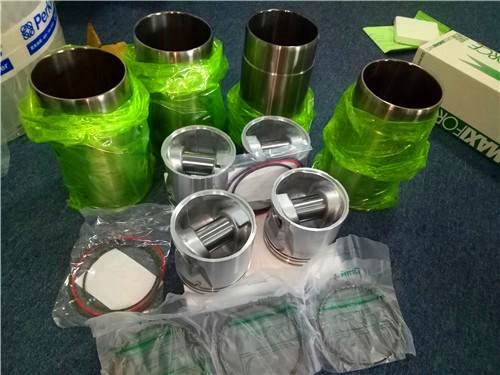 強鹿約翰迪爾柴油發(fā)動機輸油泵RE517230價格