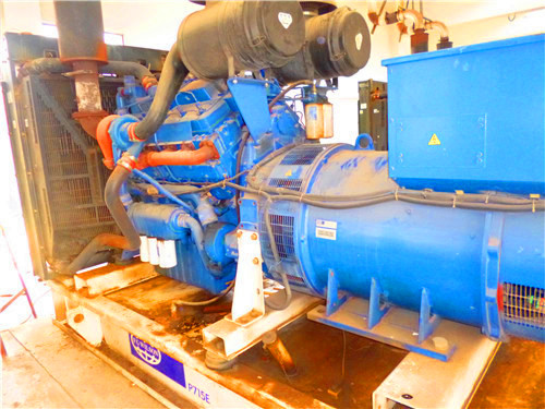 附近修進口柴油發(fā)電機的聯(lián)系電話