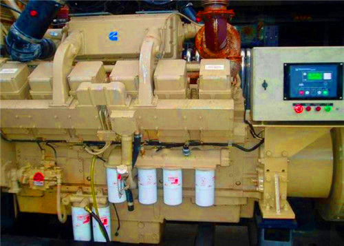 嵊泗發(fā)電機(jī)租賃費(fèi)用、柴油發(fā)電機(jī)的操作步驟有哪些?