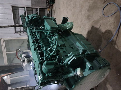 沃爾沃TWD1620G柴油發(fā)電機(jī)發(fā)動機(jī)中冷器總成零件號