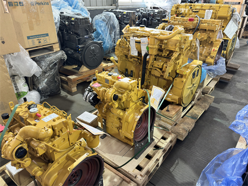 卡特325挖掘機(jī)3126B發(fā)動機(jī)