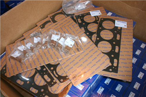 四缸珀金斯發(fā)動機(jī)原廠啟動馬達(dá)要多小錢？