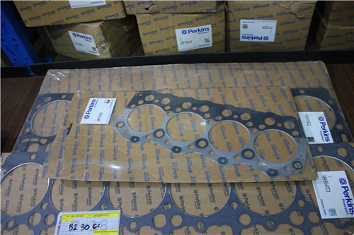 特雷克斯吉尼登高作業(yè)車1104D-44T珀金斯Perkins發(fā)動(dòng)機(jī)維修保養(yǎng)配件