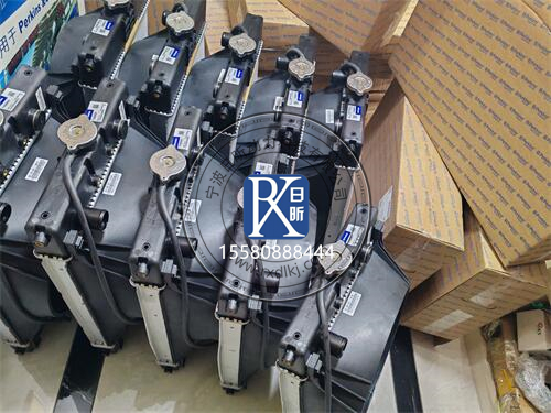 河南市場(chǎng)404d22珀金斯發(fā)動(dòng)機(jī)散熱器原廠進(jìn)口零配件全解析