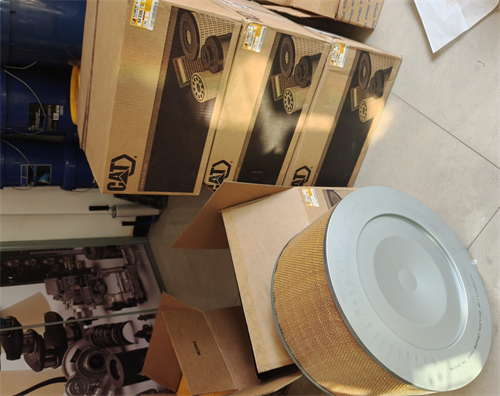 卡特彼勒CAT發(fā)動機的“空氣衛(wèi)士”：226 - 2779空氣濾清器