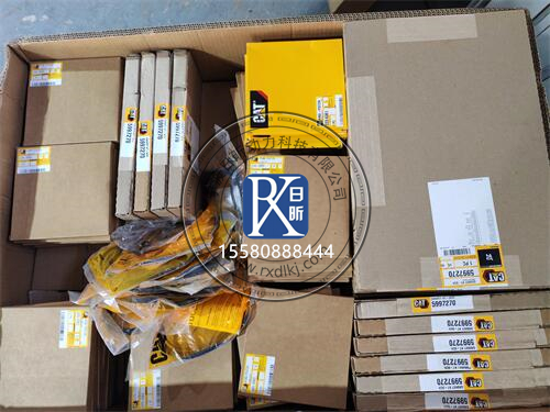 卡特彼勒裝載機(jī)發(fā)動機(jī)原廠零配件：類型及特點(diǎn)