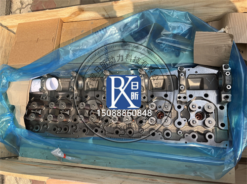 沃爾沃柴油發(fā)動機氣缸蓋大揭秘：原廠配件全解析